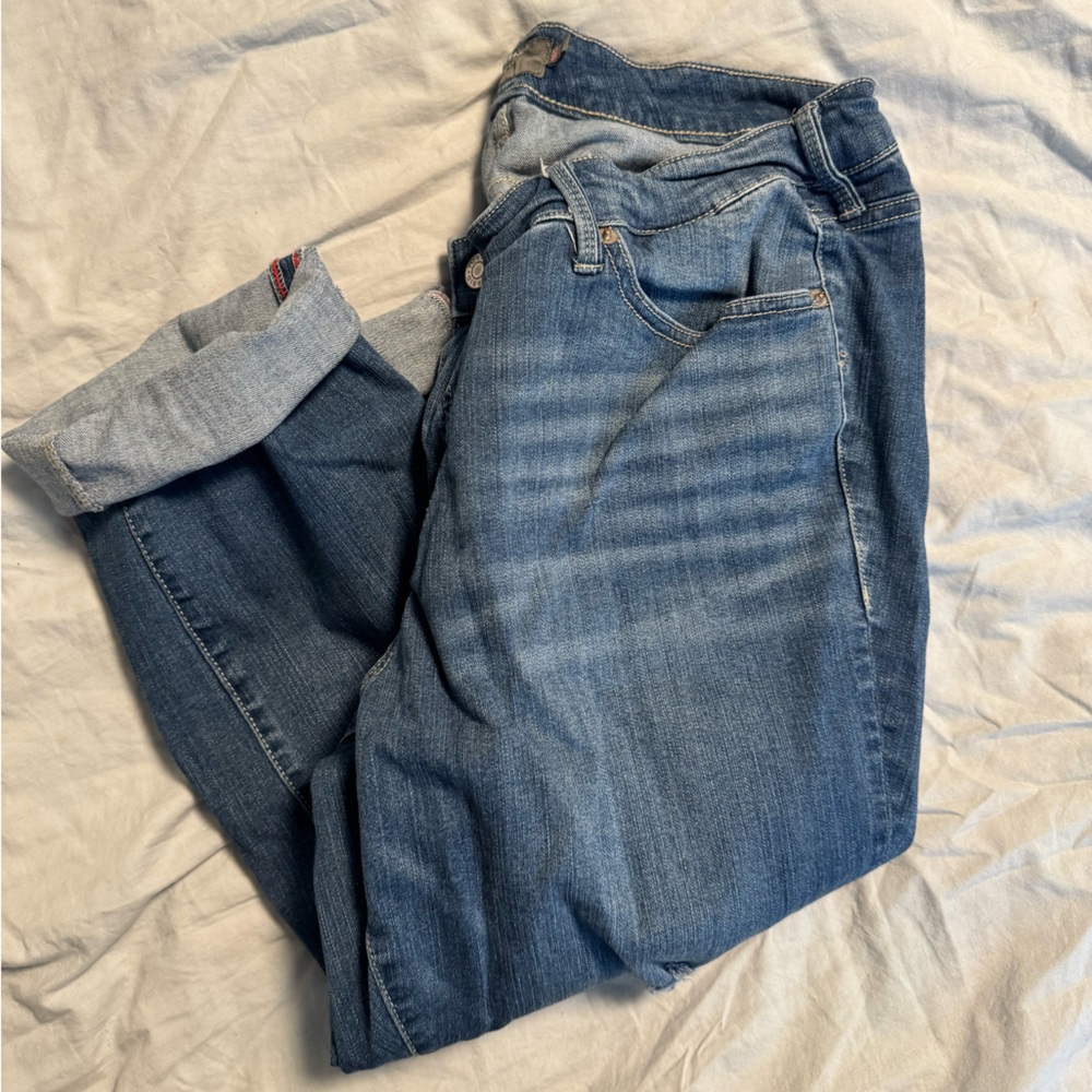 Torrid Cropped Boyfriend Jeans Size 18S